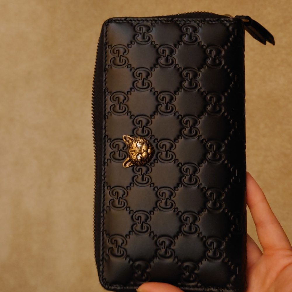 Gucci wallet